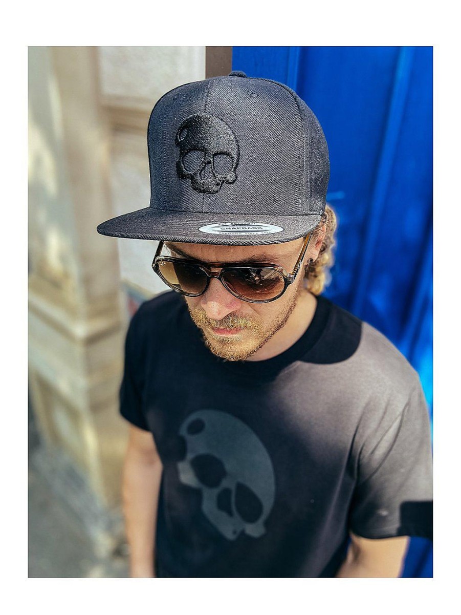 Accessories NEVER ENOUGH | Black Skull Snapback